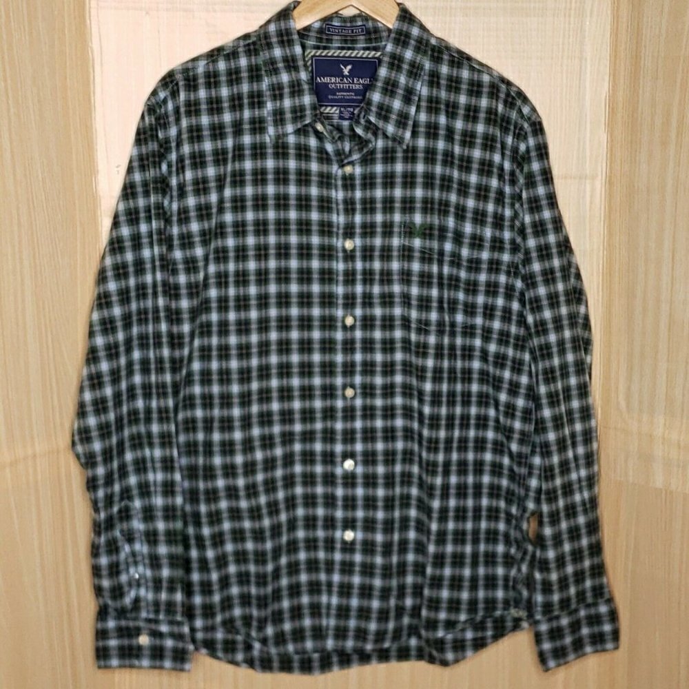 American Eagle Vintage Fit Blue Plaid Long Sleeve Button Down XL